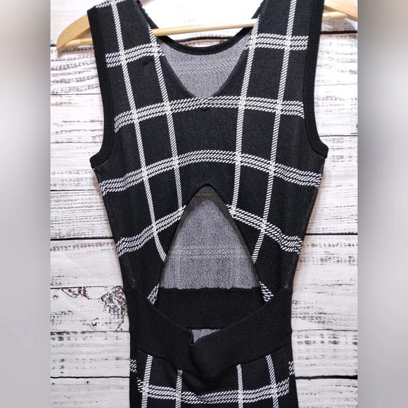 Rachel Roy Knit Cutout Dress size Small Windowpane Bodycon - Picture 6 of 9